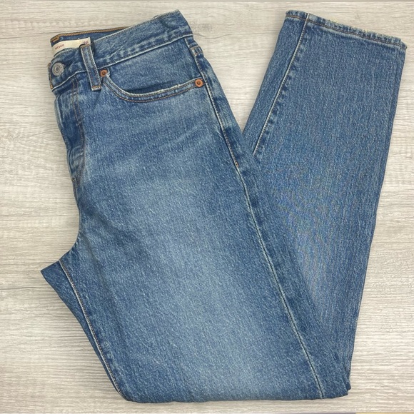 Levi's Denim - Levi’s Wedgie High Rise Tapered Leg Jean, 26 NWT